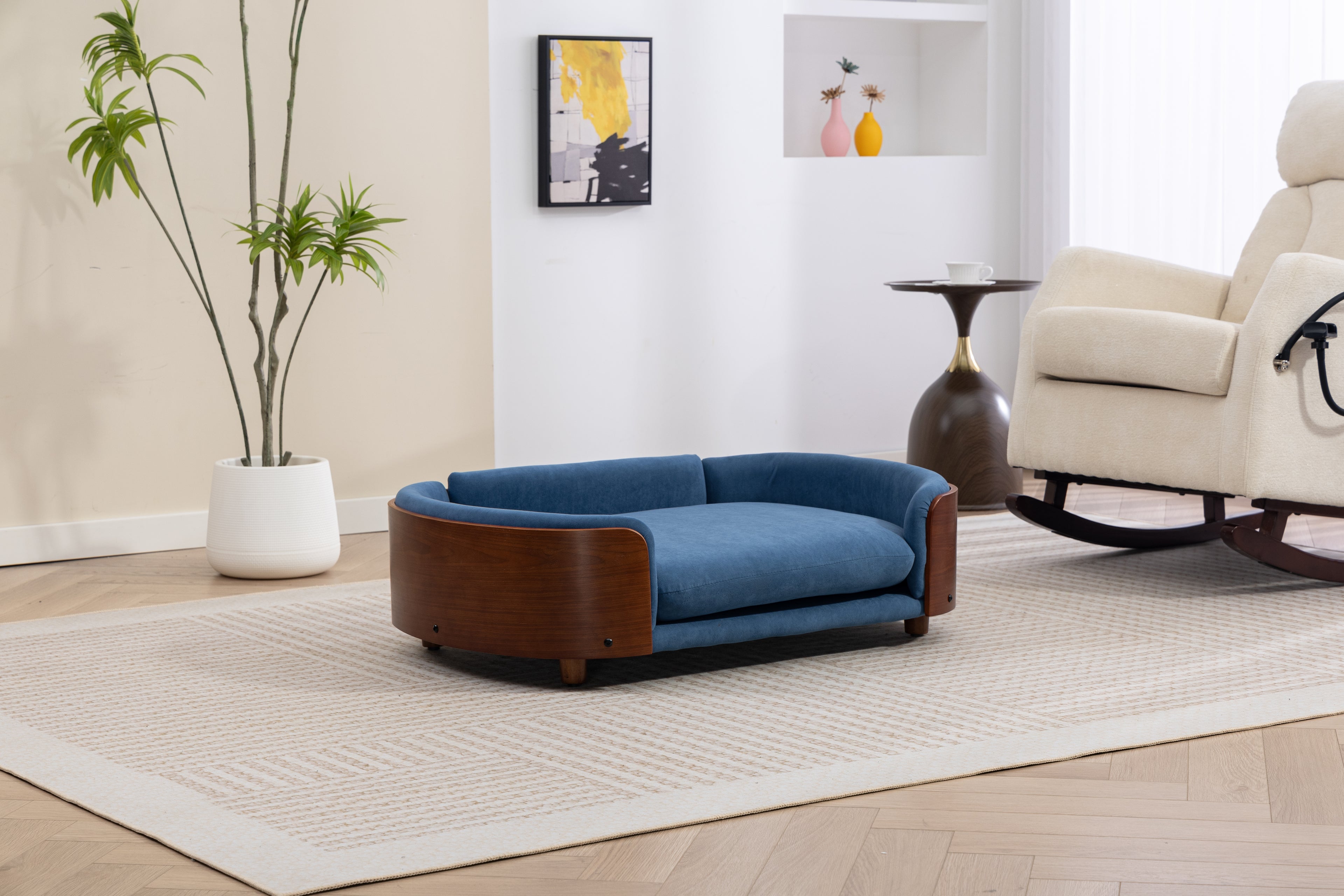 Style scandinave Lit de chien élevé Sofa Pet avec pieds en bois massif et noyer Bent Wood Bac
