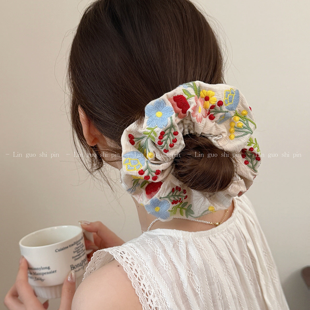 Retro Pastoral-style Flower-embroidered Scrunchie for Buns and Ponytails Hair Accessory