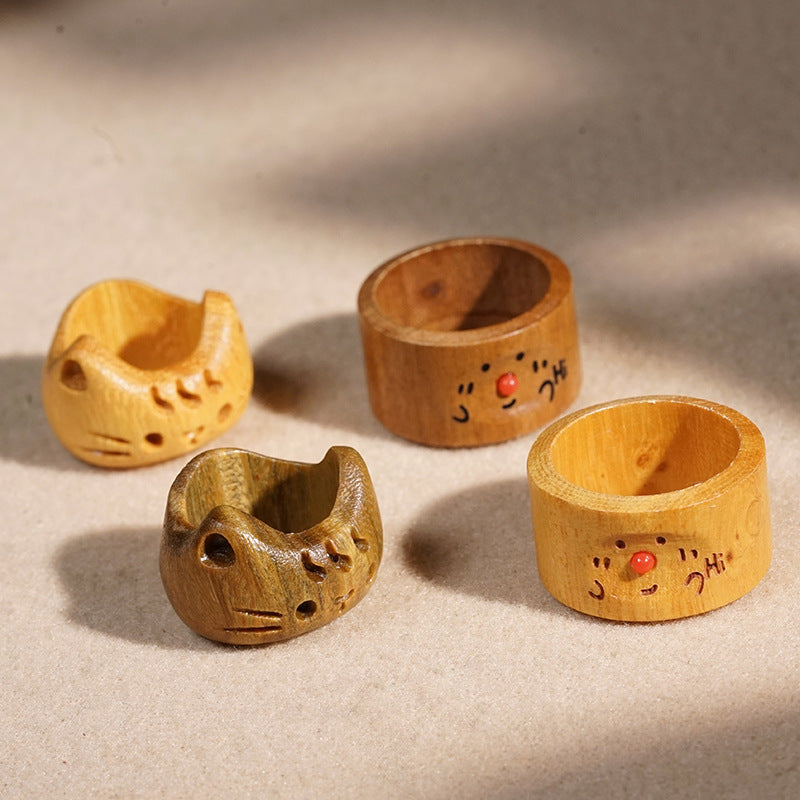 Anneau de niches rétro sculpté en bois