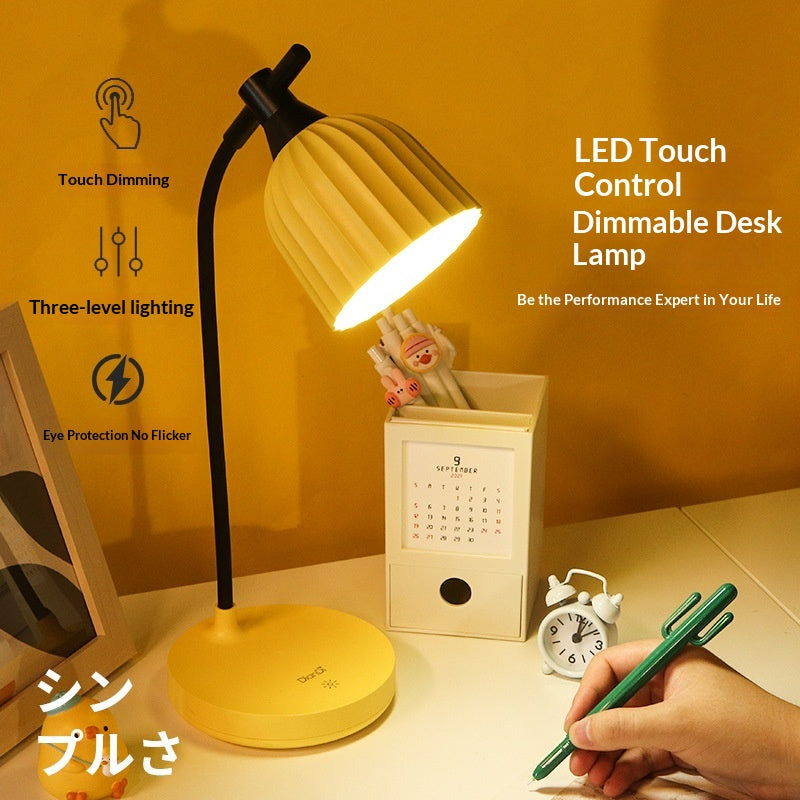 Fashionable et simple charge tactile LED lampe de bureau variable