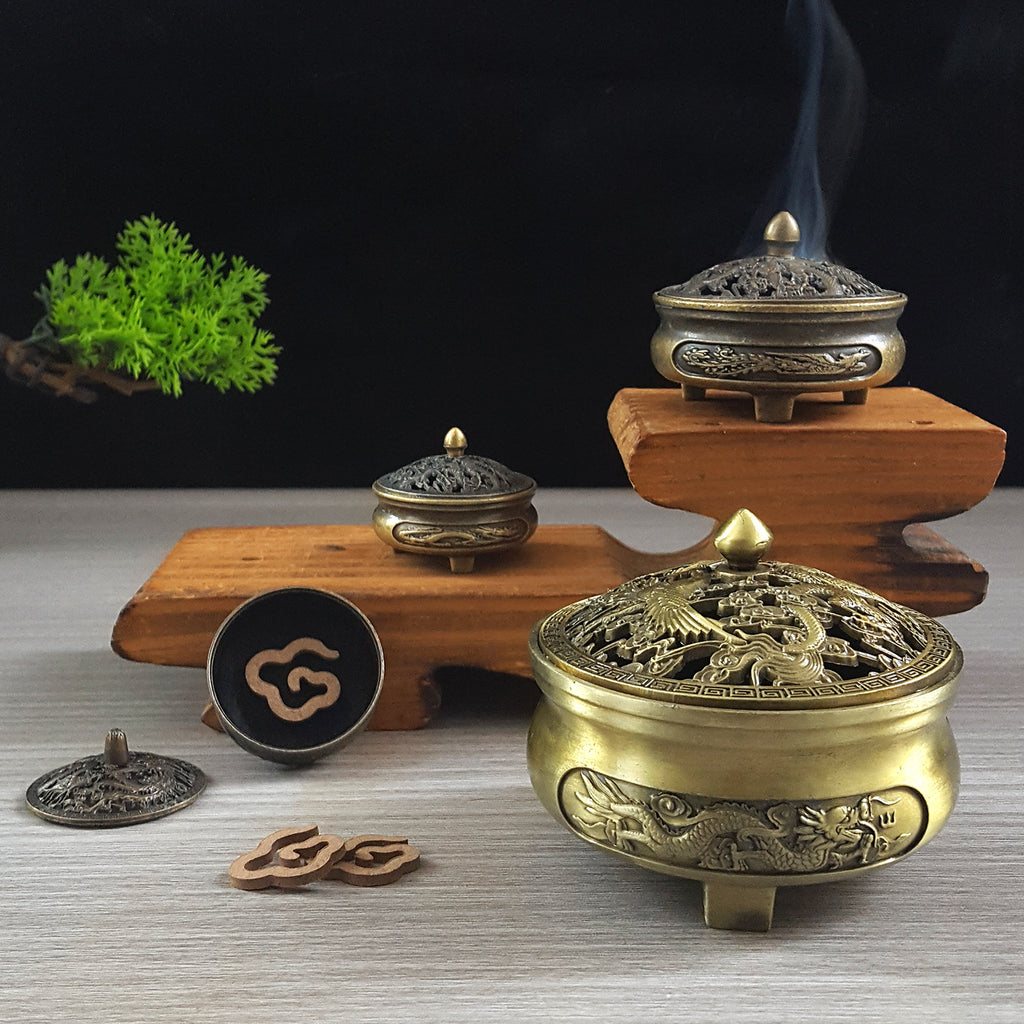 Brûleur d'encens d'inspiration zen Agarwood et Sandalwood avec dragon sculpté creux Et Phoenix