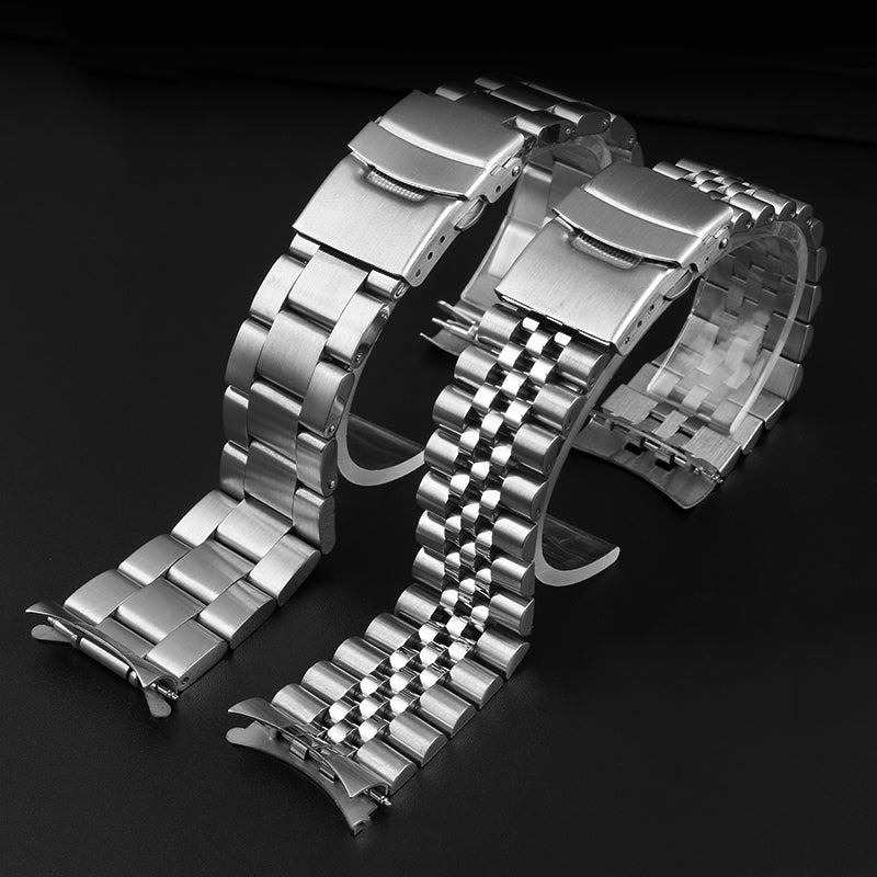 Bracelet en acier inoxydable massif avec cinq perles plongée