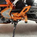 Applicable à KTMDUKE 125200250390 Pedal Support Assemblage