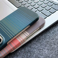 Housse de protection en fibre de carbone pour téléphone magnétique gelé