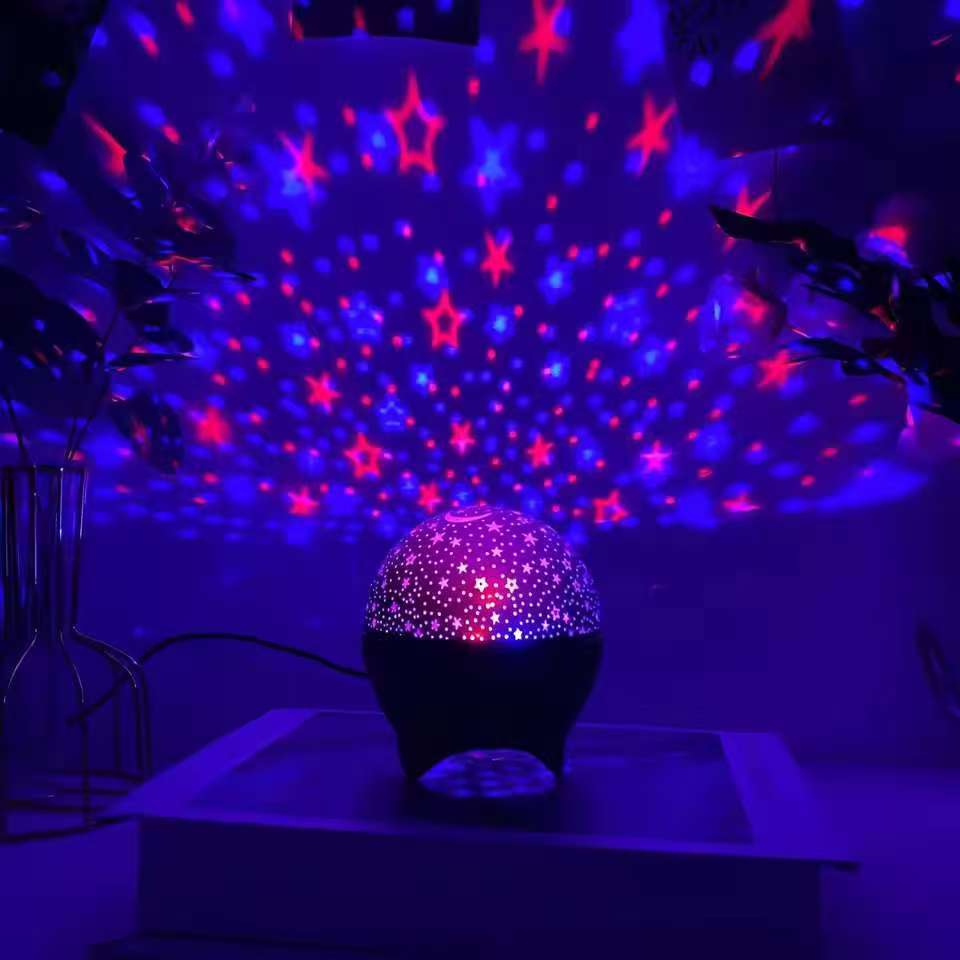 Créative Dreamy Childrens Starry Moon Multicolore Starry Sky Projection Lampe
