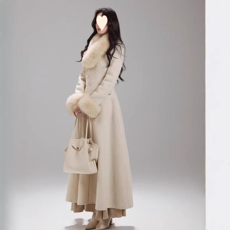Manteau en laine à double face pour une princesse