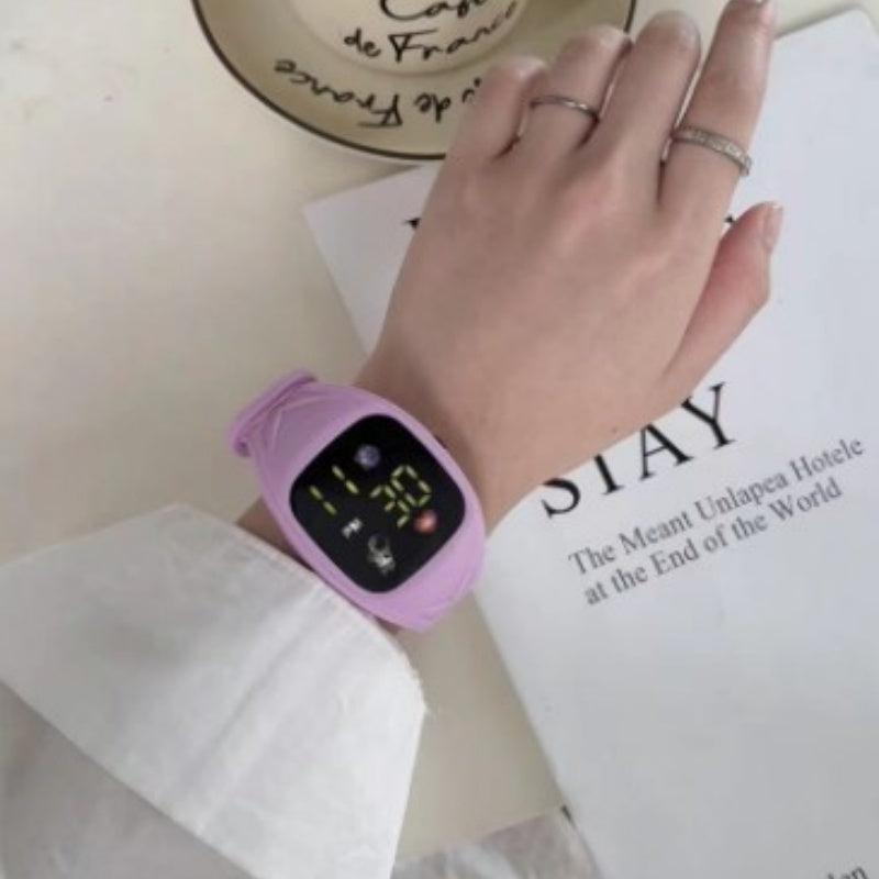Cool Élégant et minimaliste montre électronique intelligente pour les garçons et les filles