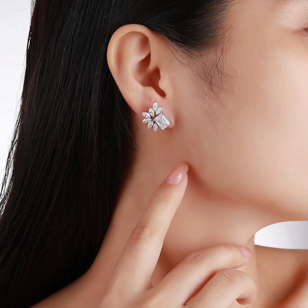S925 Sterling Silver Emerald Earrings