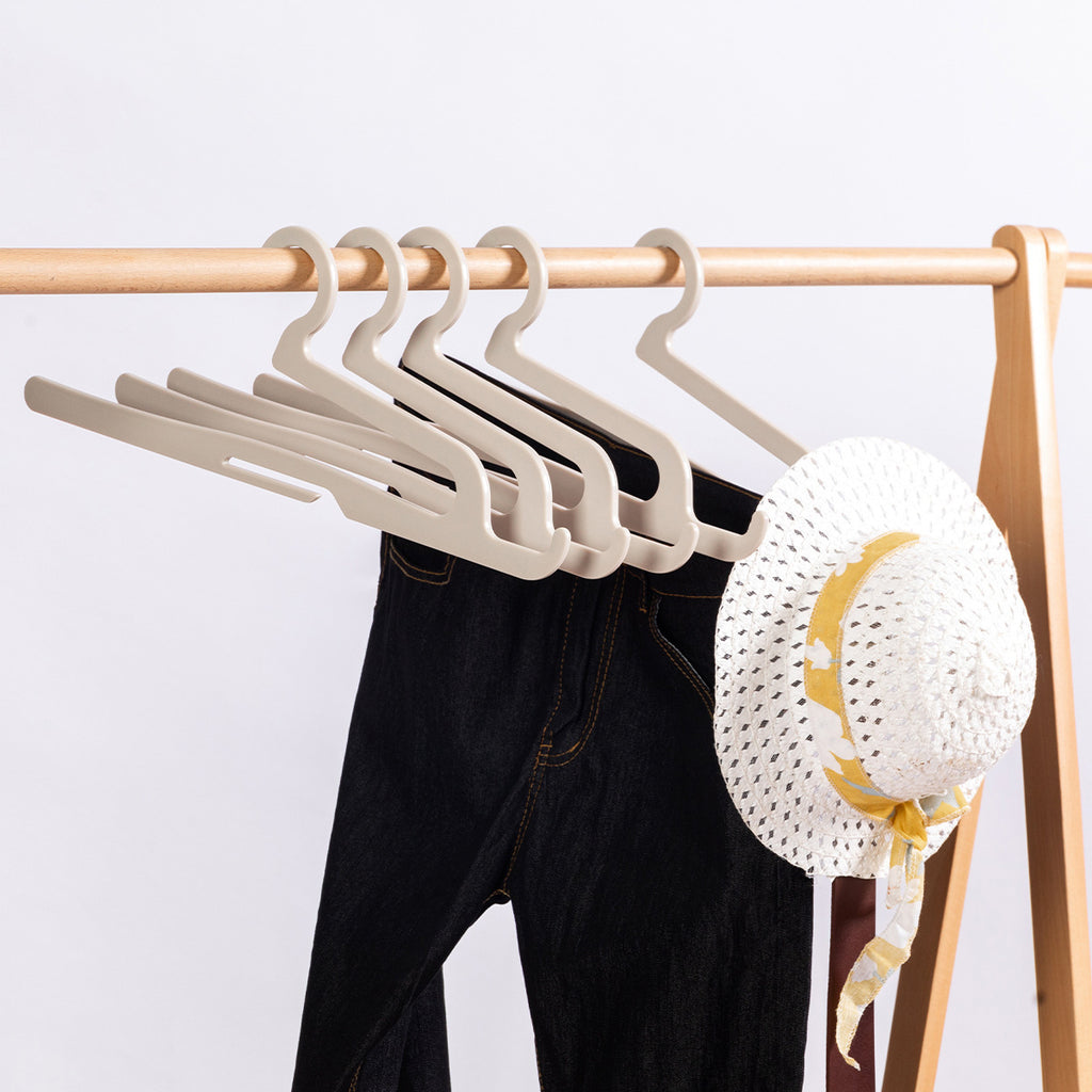 Suspension de pantalon ouverte en forme de Z