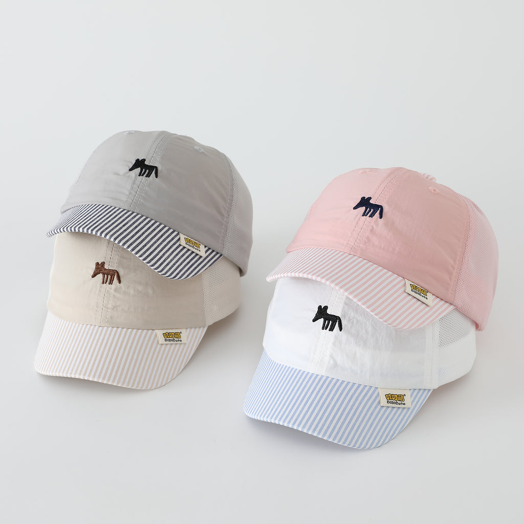 Le casquette de baseball à bouche pointue brodée pour hommes et femmes avec un élégant