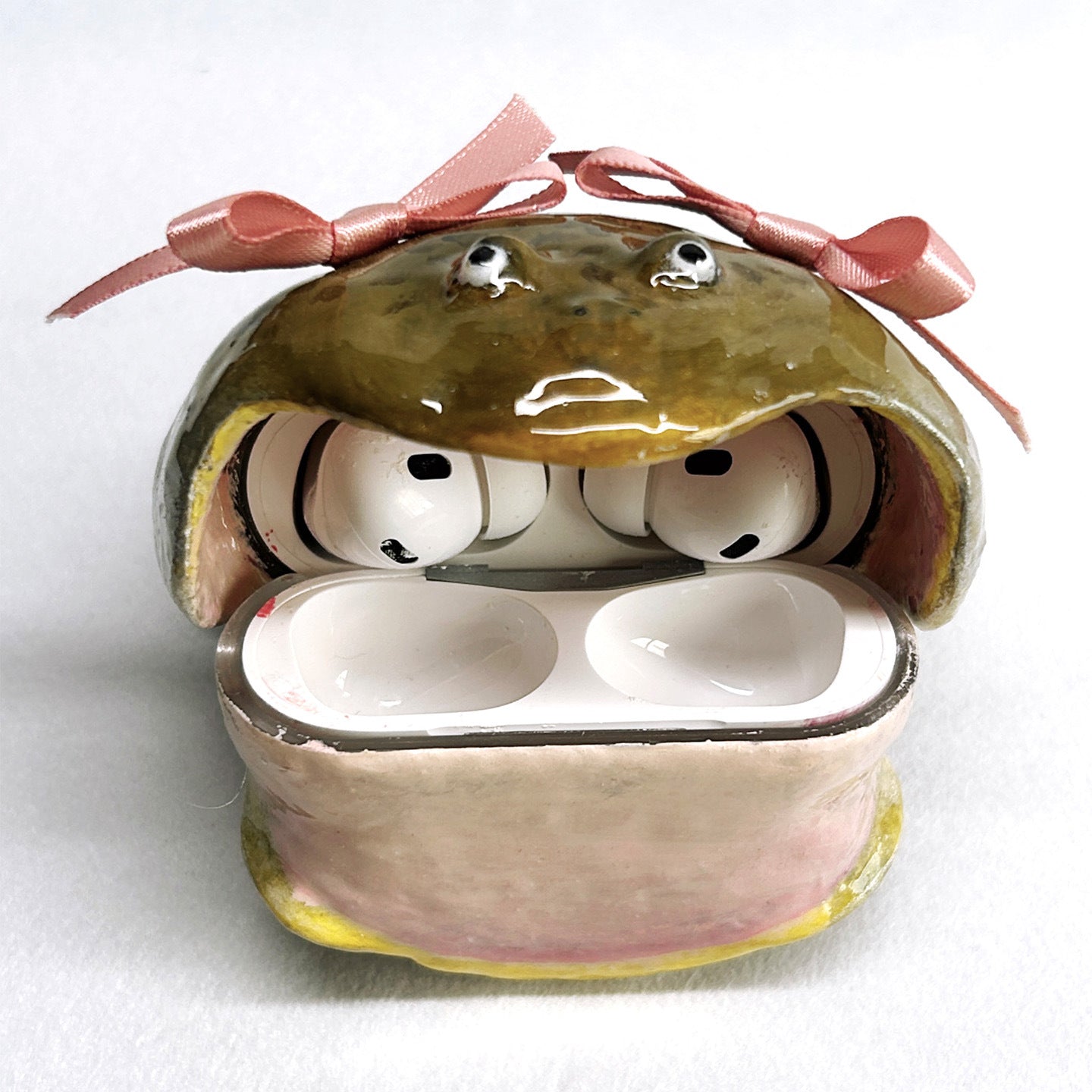 Housse d'écouteurs faits main Ugly Frog Couverture premium Niche