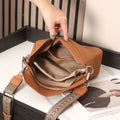 Première couche Cowhide Épaule et sac en cuir véritable modelé Et minimaliste