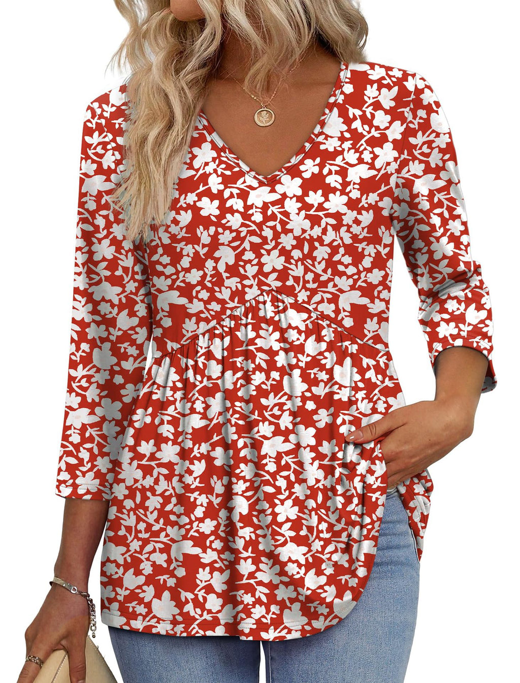 Elegant Casual and Fashionable V-neck Women's Top