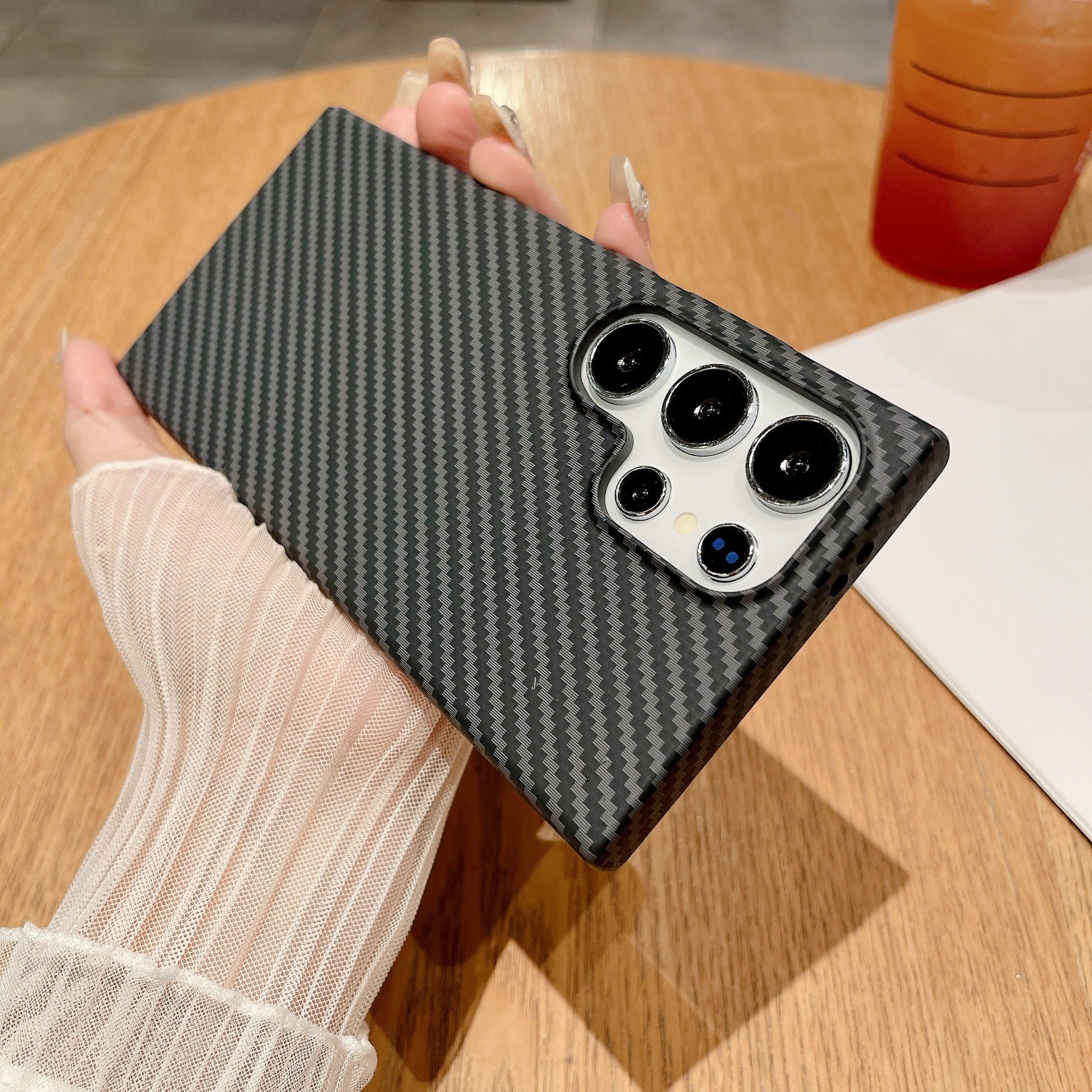 Boîtier de téléphone dur magnétique S23U intégré