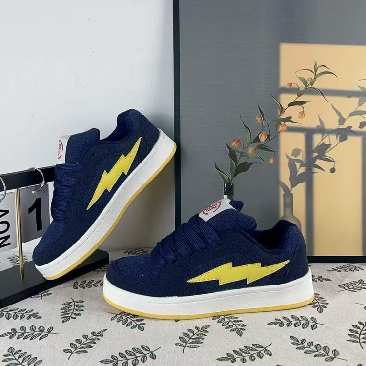 Chaussures de tableau de foudre polyvalentes sont modeables