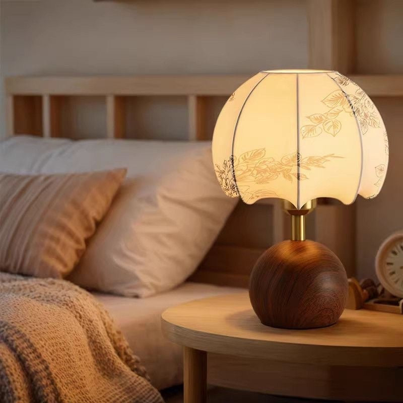 Modèle floral littéraire lampe de table vintage de style chinois