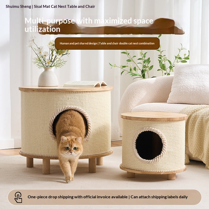 Une table de café de style arbre de chat partagée par les humains et les animaux