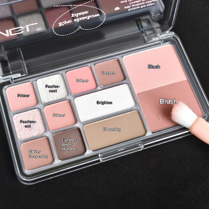 Love at First Sight All-in-One Powder Palette 12 nuances pour chaque jour AutomneHiver maquillage