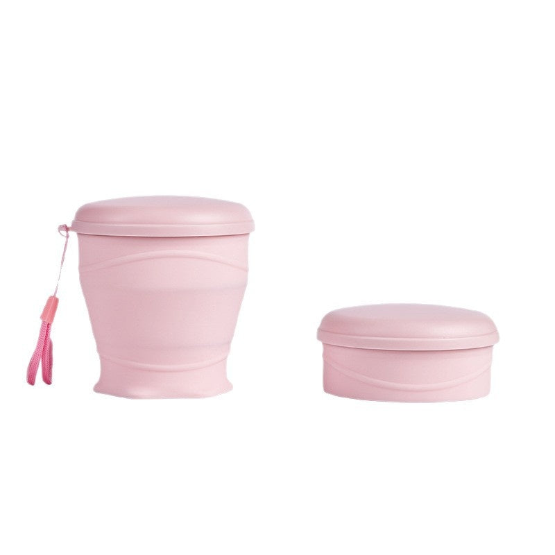 Coupe d'eau compacte en silicone pliable avec un lanyard