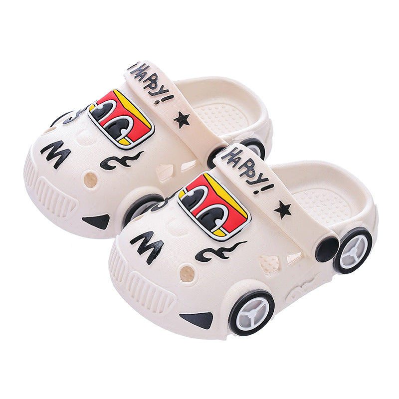 Pantoufles non glissantes à semelle souple en forme de voiture pour enfants