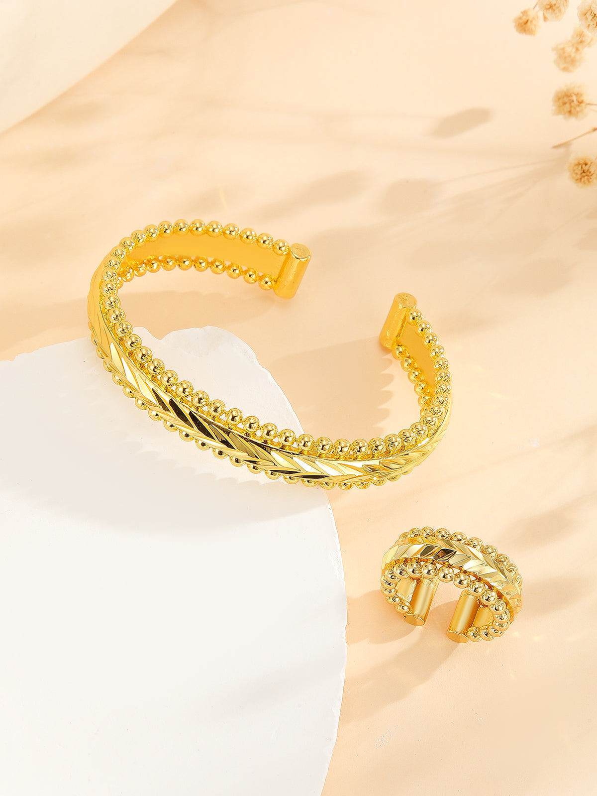 2pcs Vintage Gold Plated Bracelet