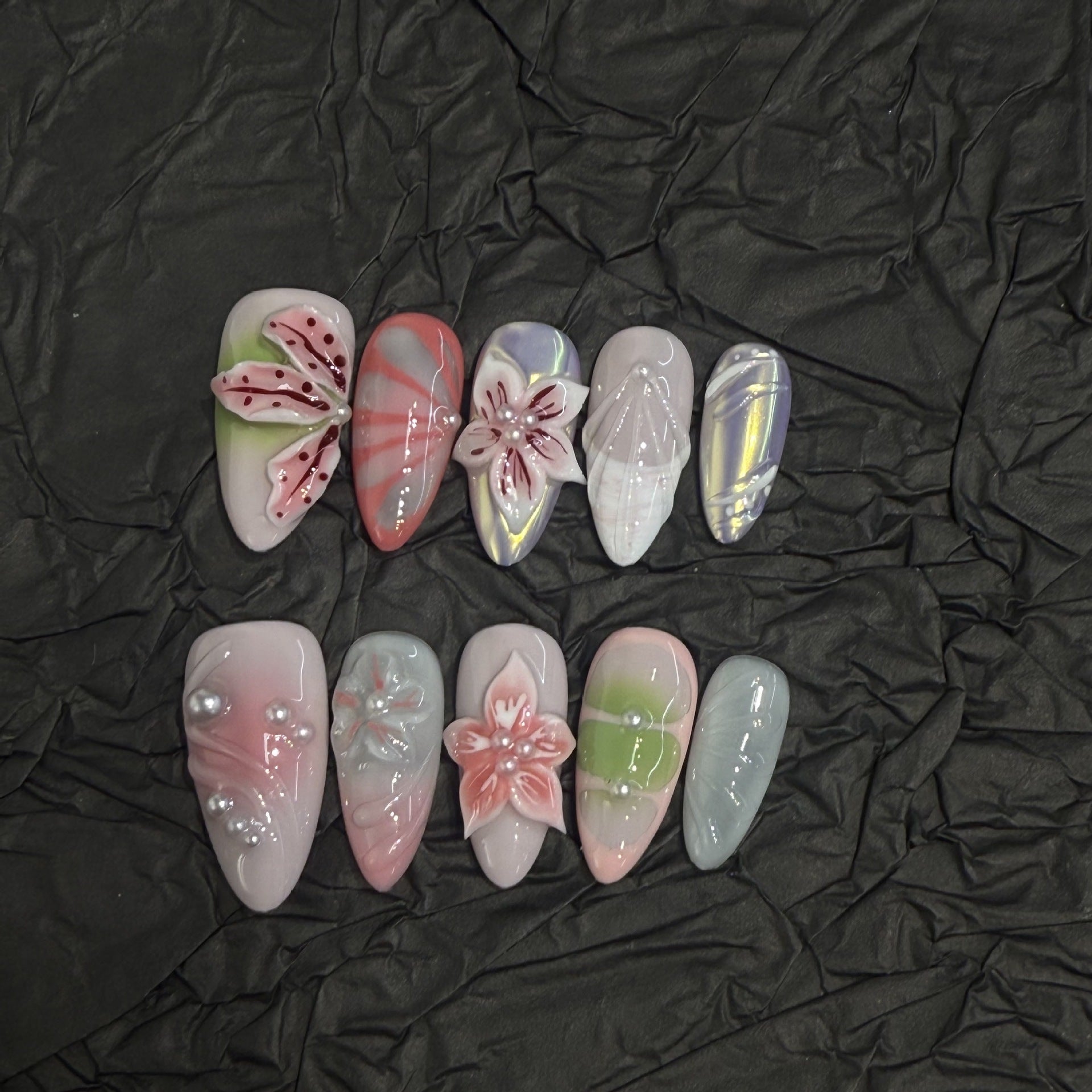 Des ongles à la main taillés sur mesure