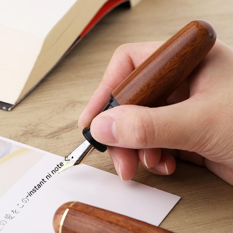 Stylo d'encre de bois massif fine pointe mignon Chubby Stylo court