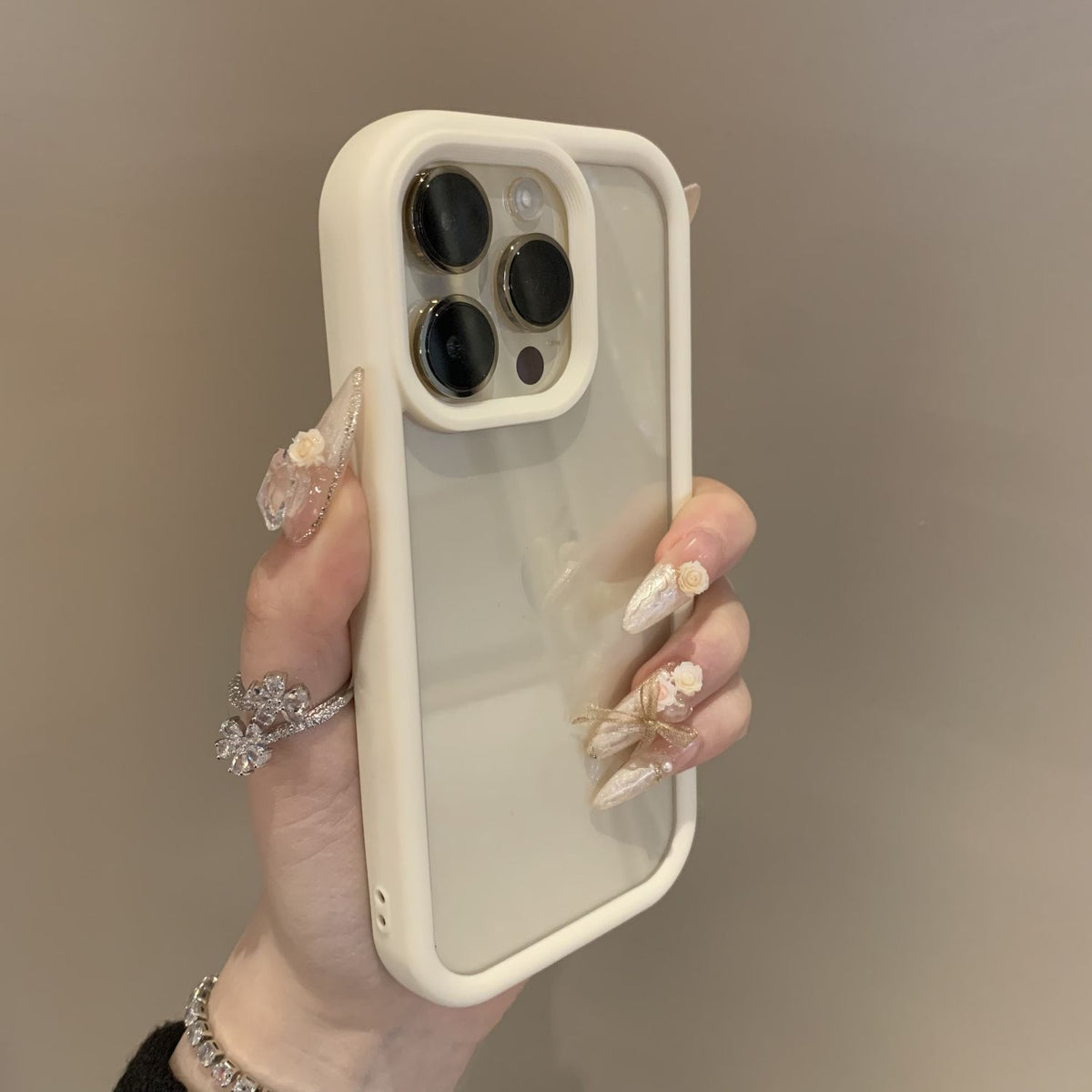 Advanced Case of Solid Color Drop-Resistant Transparent Phone