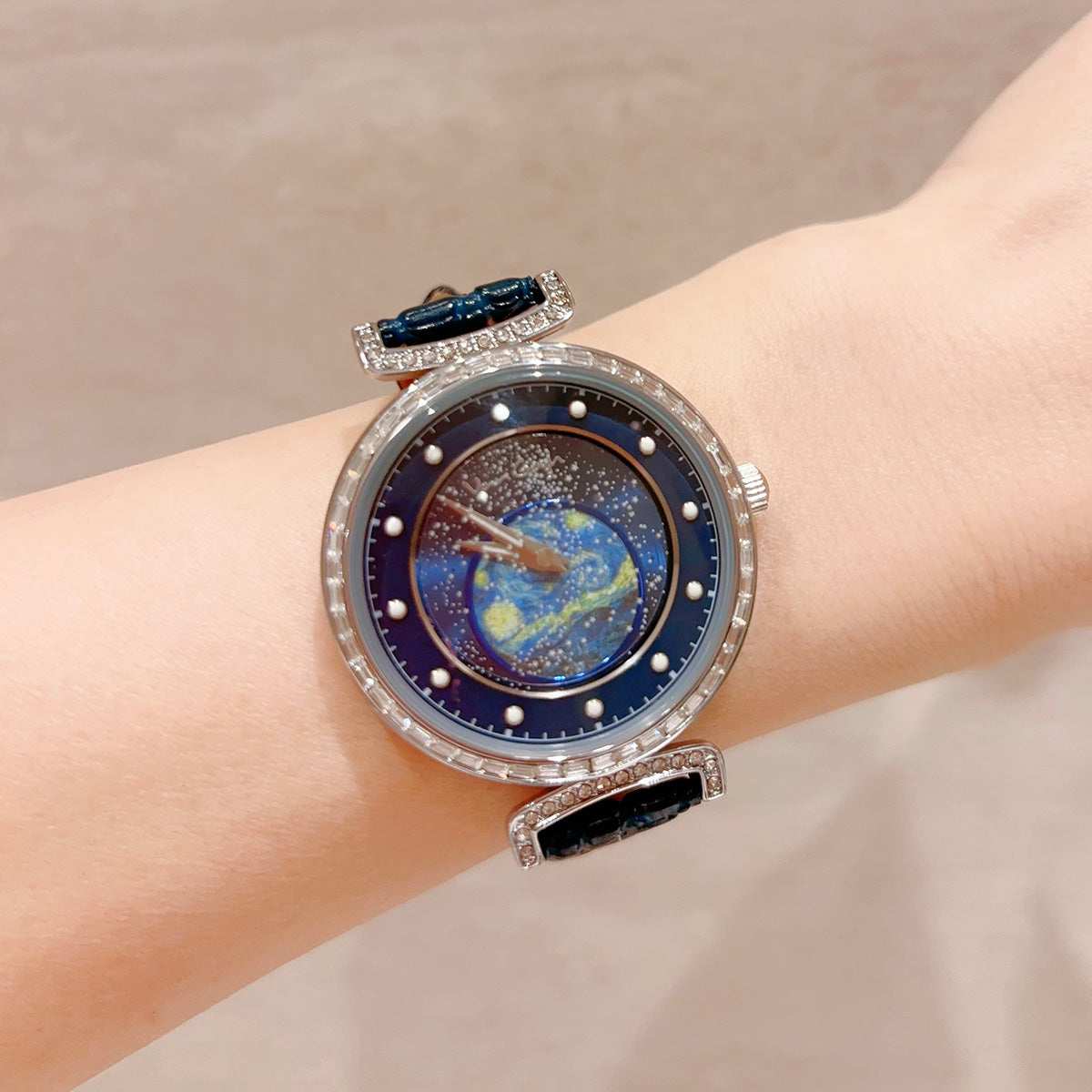 Van Gogh Quartz Wrist Watch La série de nuit étoilée