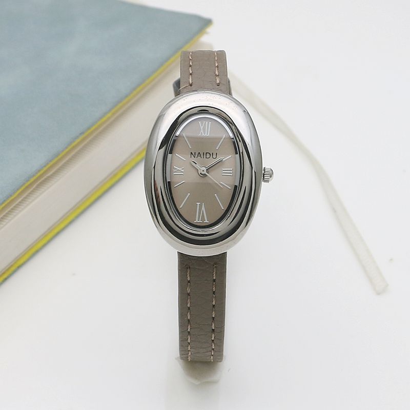 Sous-dial ovale Sangle mince Montre Quartz