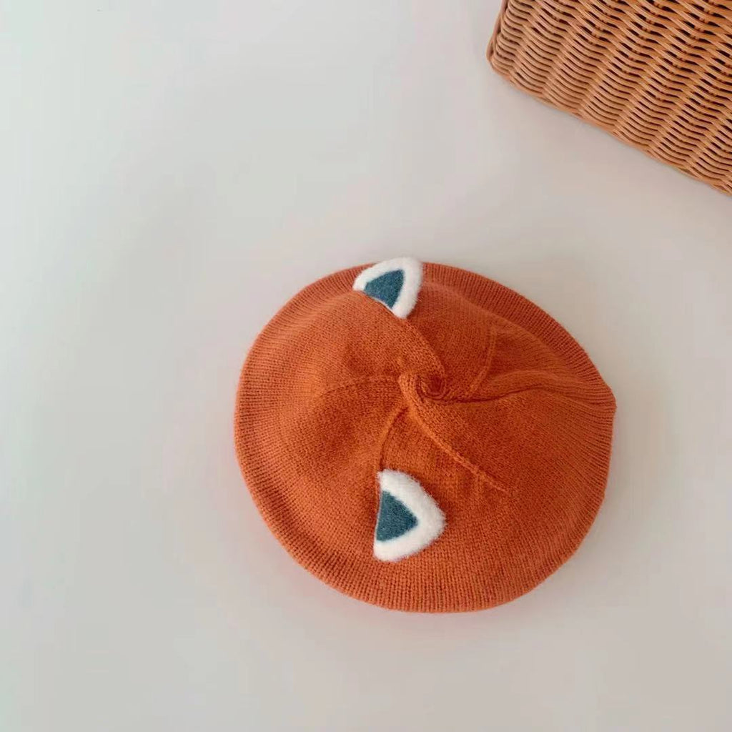 Chapeaux de laine de tricot de printemps et d'automne