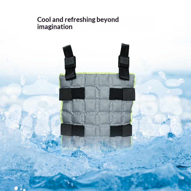 Porter un vestige de glace pour des travaux extérieurs à haute température