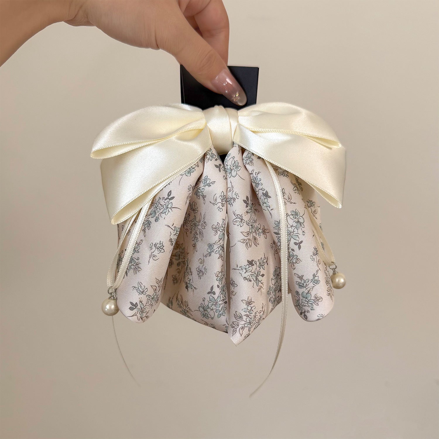 Ruban Bow cheveux Clip polyvalent doux et subtilement luxueux pour les femmes