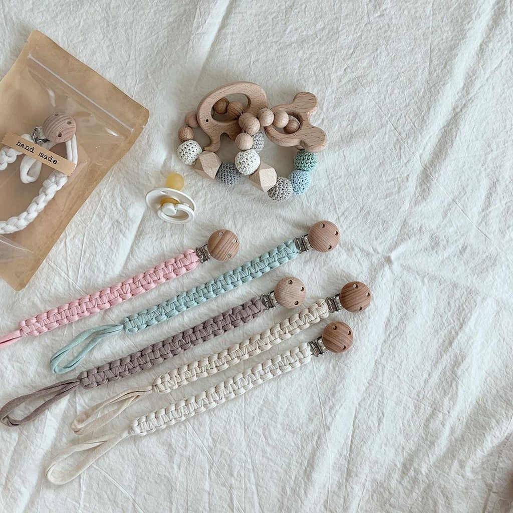 Accessoires d'encolure fabriqués à la main Pacifier Clip Anti-goutte Longueur de fourche