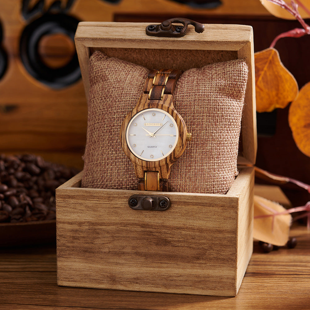 Simple montre à quartz élégant et tendance
