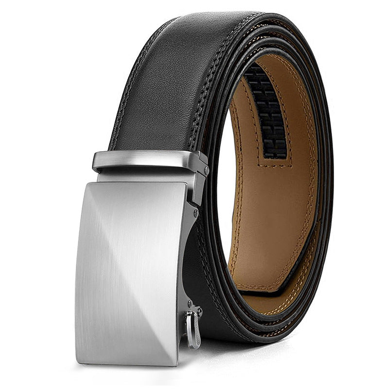 Ceinture polyvalente simple masculine jeune et d'âge moyen