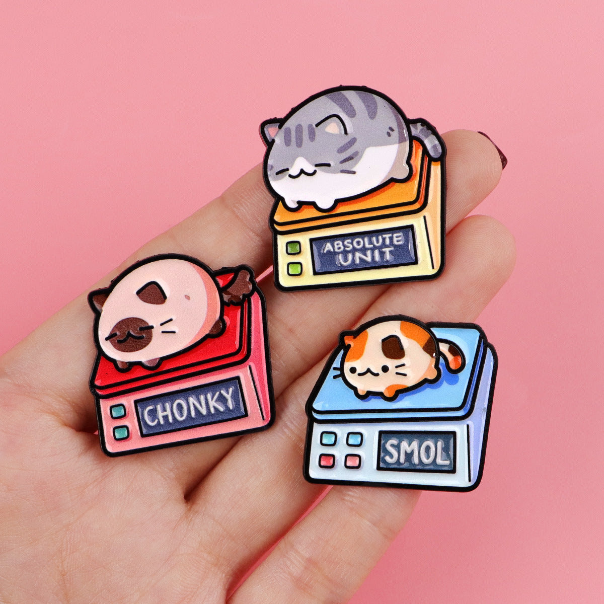 Cute Cartoon Peser Cat Metal Brooch Minimalist Design