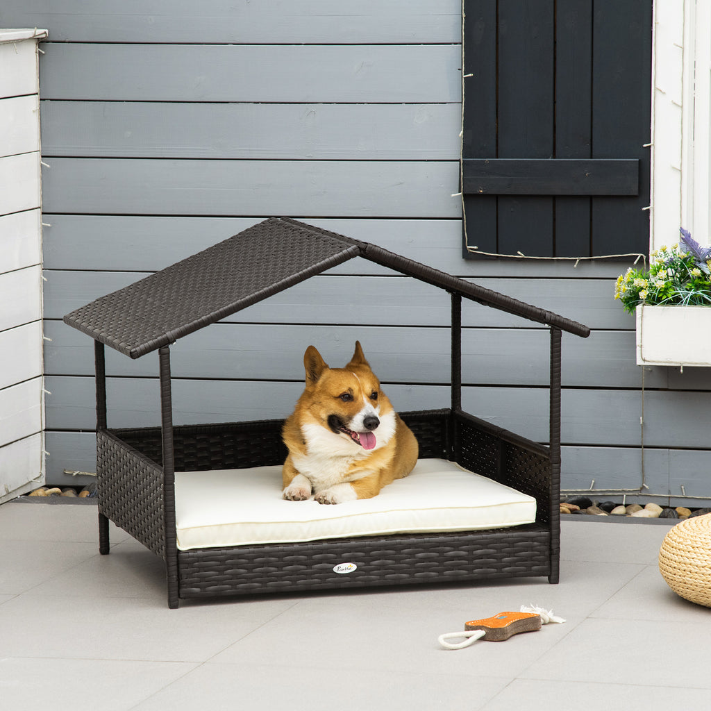 Maison des chiens en osier