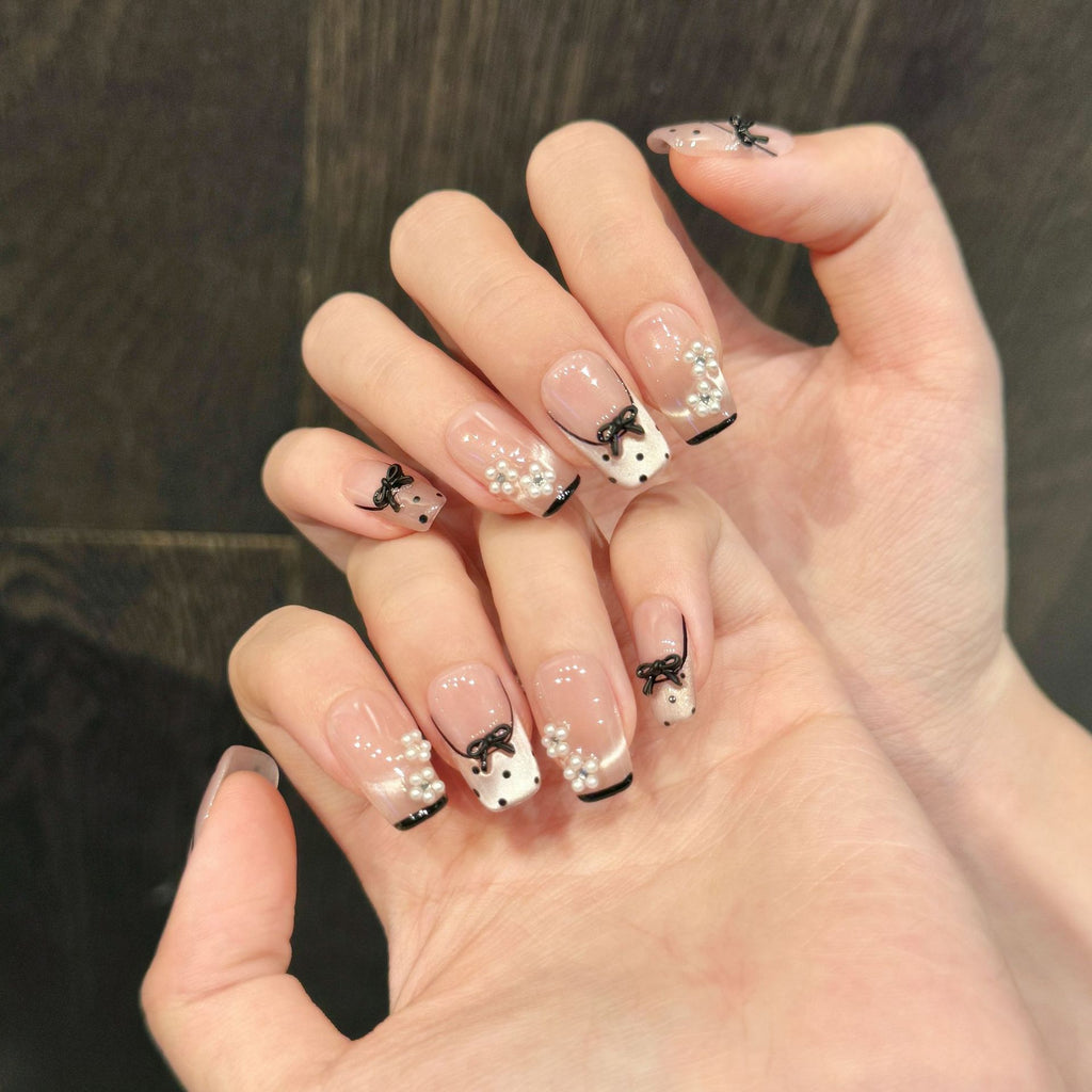 Stickers Nail Polka-Dot français en dentelle peint à la main