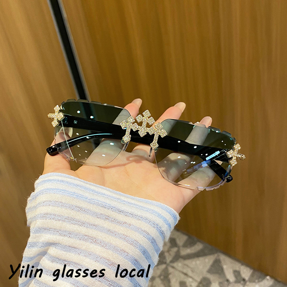 Lunettes de soleil en forme de croix sans cadre pour femmes