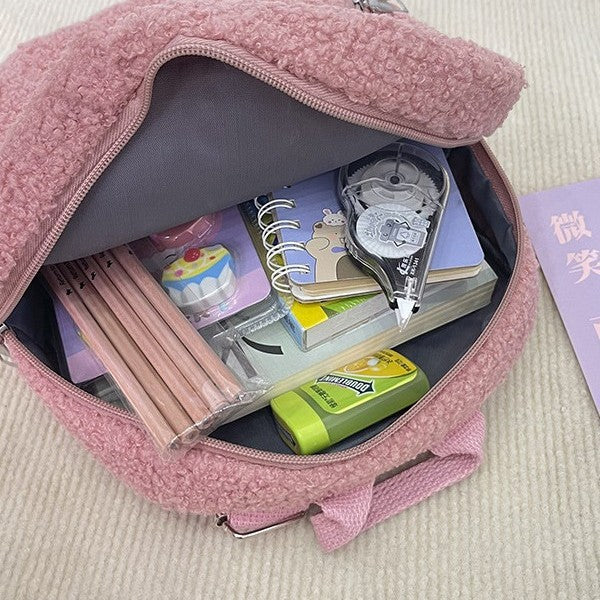 Sac à dos léger en peluche en forme de cœur