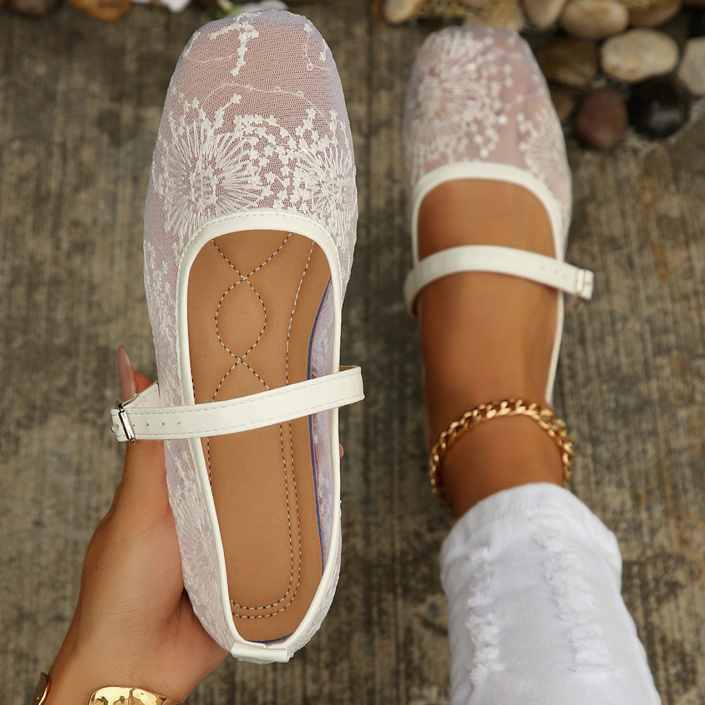 Retro Mary Jane Flat