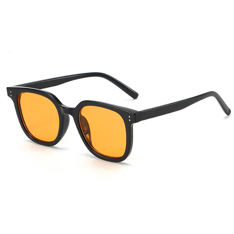 Lunettes de soleil carrées simples à cadre rigide