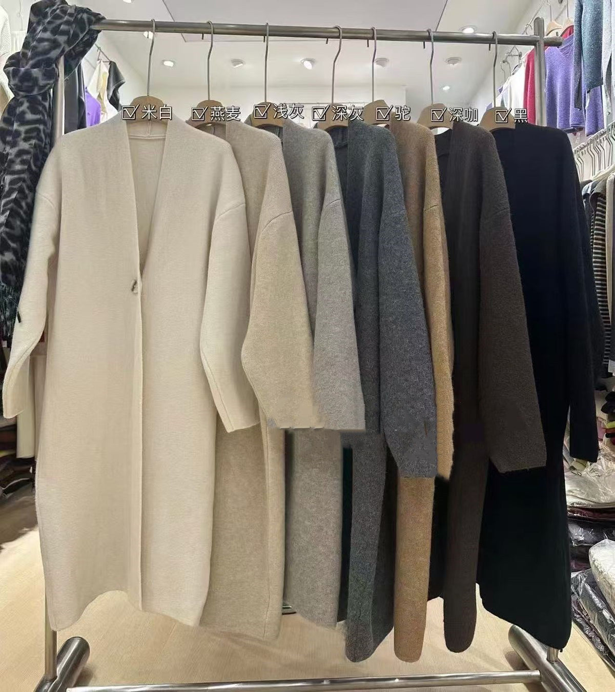 Couvercle de cardigan à maille simple à un bouton