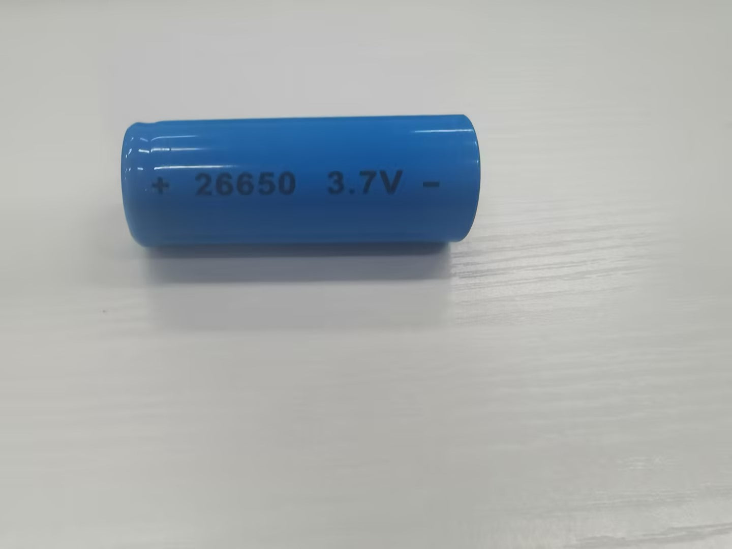 26650 18650 Batterie au lithium 3,7V Batterie rechargeable au lithium