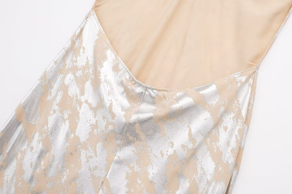 Robe de sous-vêtements imprimés en métal pour femmes