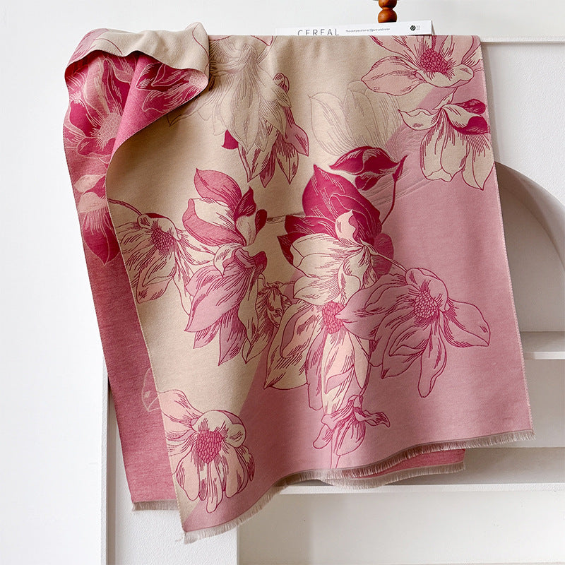 Paysage de style chinois et écharpe au look cachemire floral