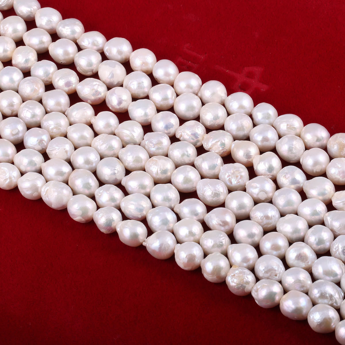 Chaîne de perles naturelles en forme d'eau douce