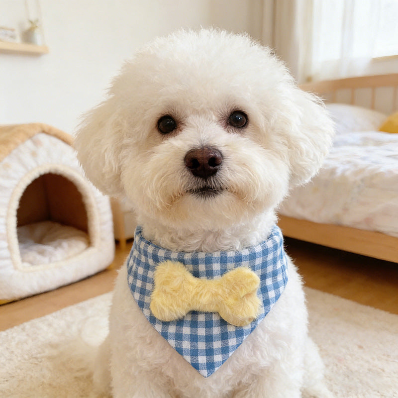 Serviette de salive en peluche en os de chien