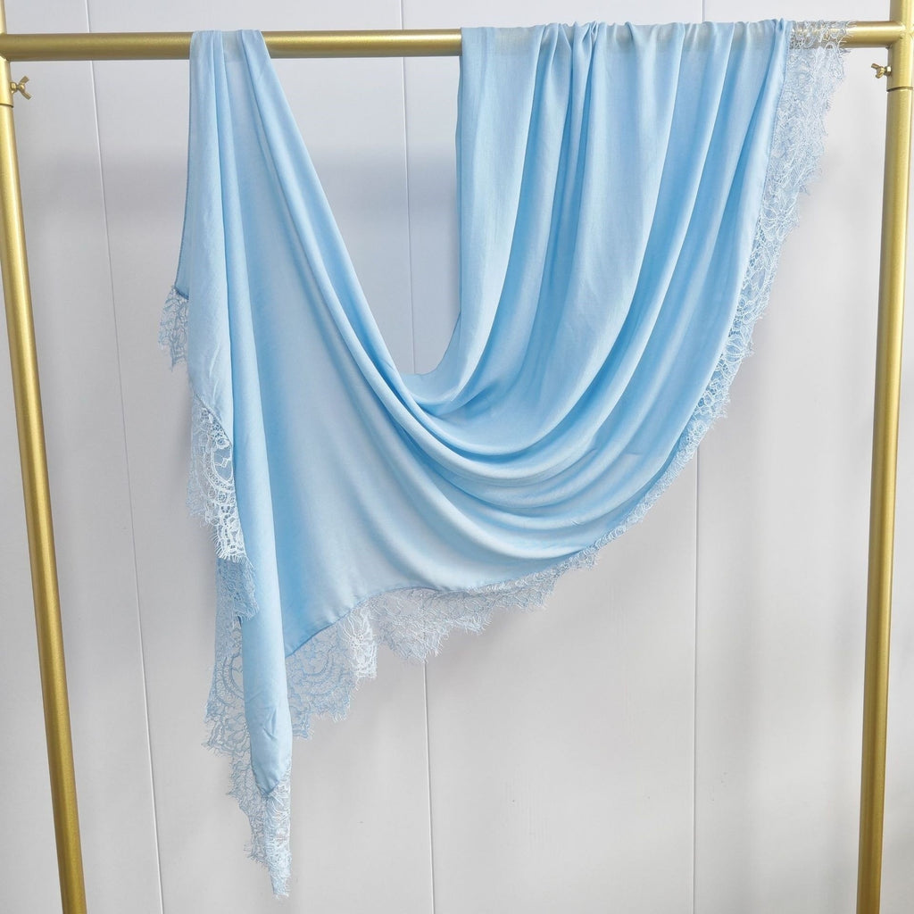 Écharpe de rayonne de couleur solide en dentelle
